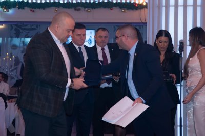 ПРЕДНОВОГОДИШЊА СВЕЧАНОСТ ЈЕДИНИЦЕ ЗА ОБЕЗБЕЂЕЊЕ ОДРЕЂЕНИХ ЛИЧНОСТИ И ОБЈЕКАТА