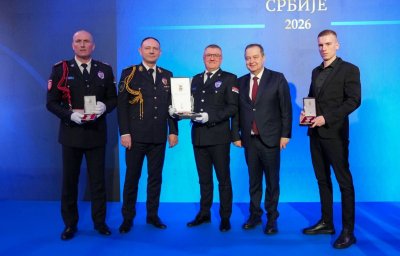 SRETENjSKA ODLIKOVANjA URUČENA PRIPADNICIMA MINISTARSTVA UNUTRAŠNjIH POSLOVA