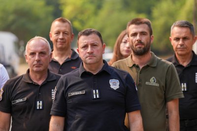 СОЛИДАРНОСТ И ПОДРШКА СВИМА КОЈИ СЕ ДАНОНОЋНО БОРЕ СА ВАТРОМ НА ДЕЛИБЛАТСКОЈ ПЕШЧАРИ