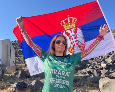 DANIJELA VUKIĆEVIĆ OSVOJILA VRH ARARATA